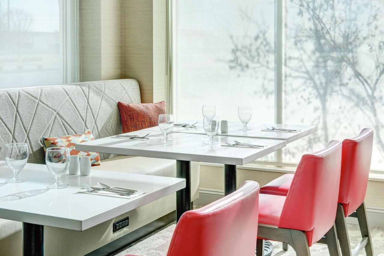 Hilton Garden Inn Lakewood Eksteriør billede