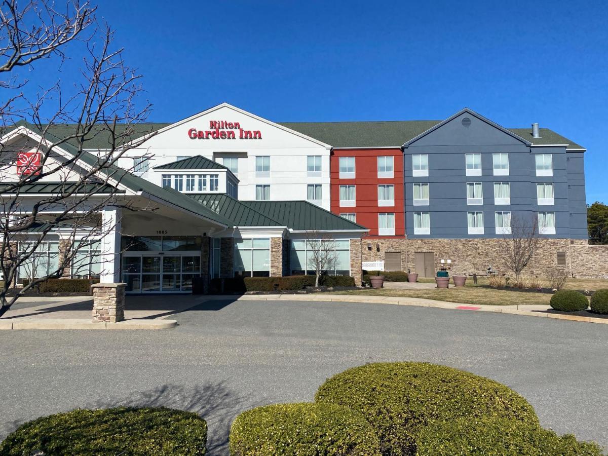Hilton Garden Inn Lakewood Eksteriør billede