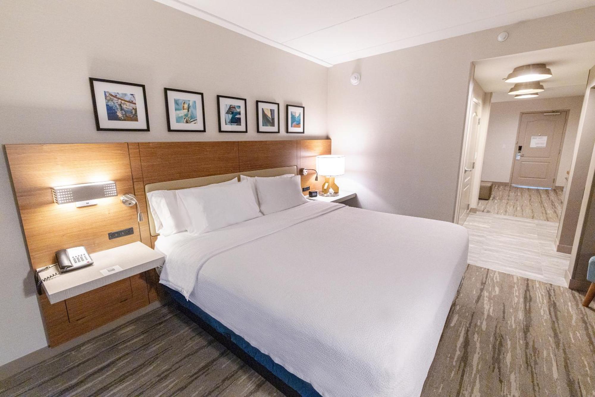 Hilton Garden Inn Lakewood Eksteriør billede