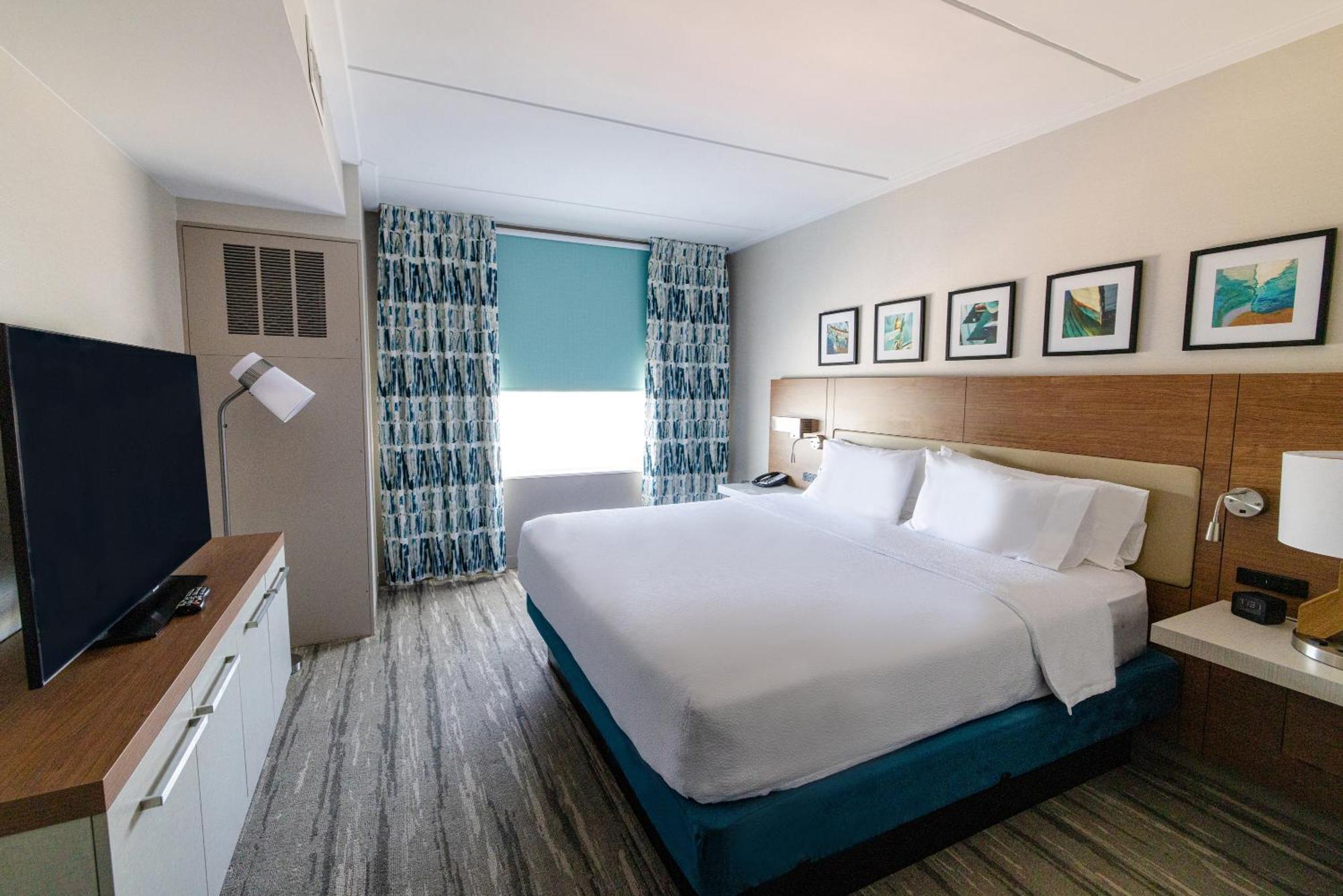 Hilton Garden Inn Lakewood Eksteriør billede
