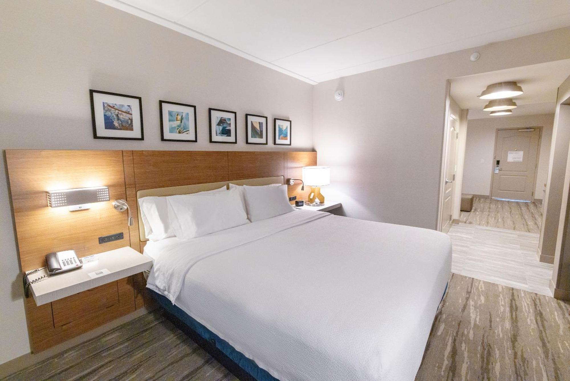 Hilton Garden Inn Lakewood Eksteriør billede