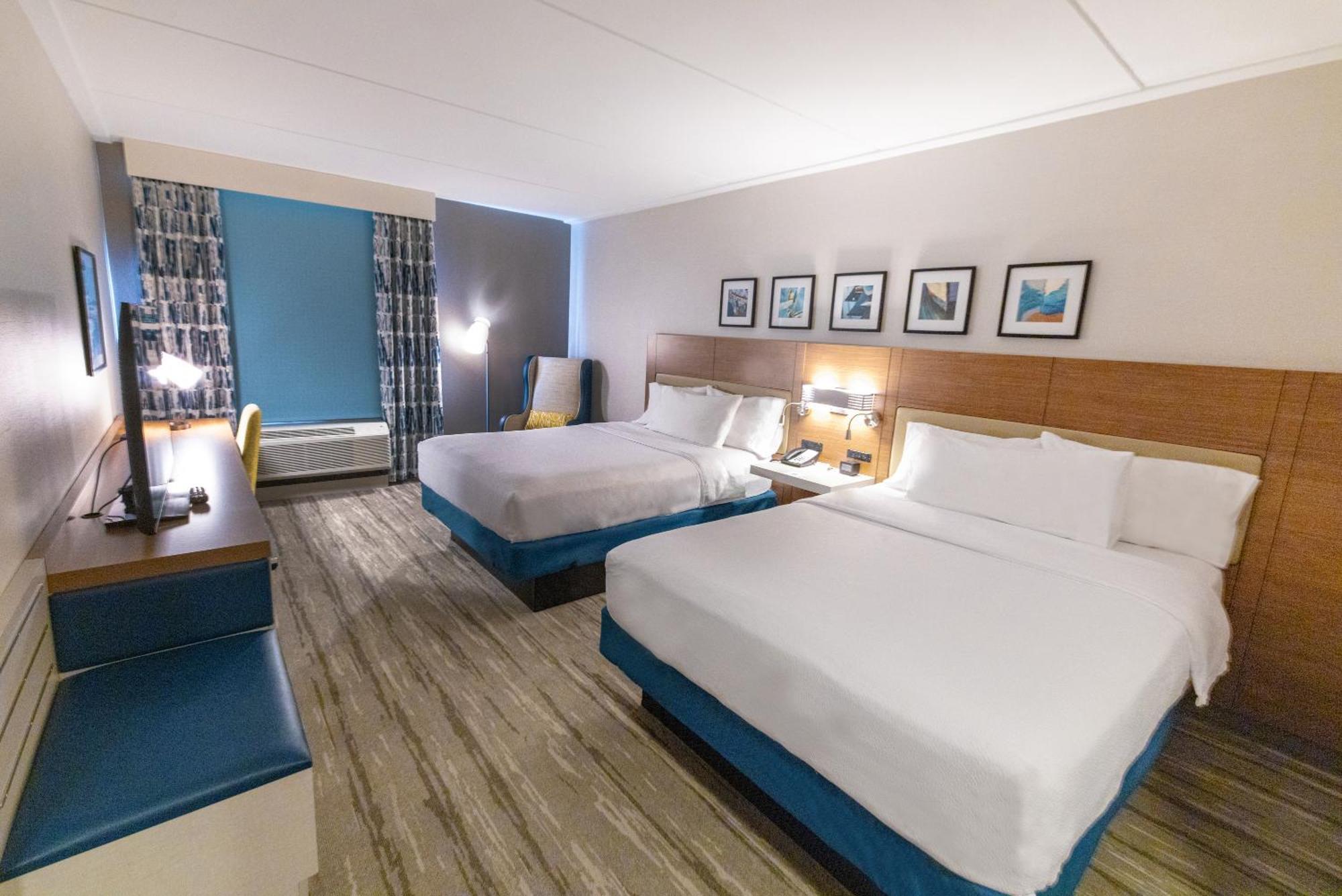 Hilton Garden Inn Lakewood Eksteriør billede